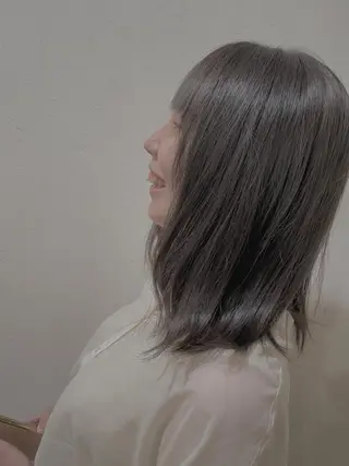 カラー 坂成 一樹のヘアスタイル