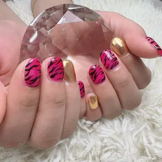 ネイル Art nail  Gallery所属・Gallery MINORIのネイルデザイン