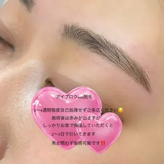 アイブロウ PLATINUM DOLL栄店RIKOのマツエク・マツパデザイン