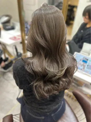 ロング カラー Hiroki 韓国ヘア🇰🇷のヘアスタイル