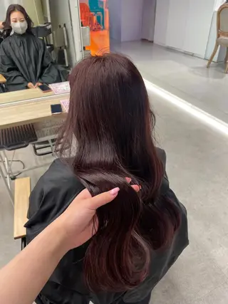 ロング カラー クルミ/ 💕ワンホンネイルのネイルデザイン