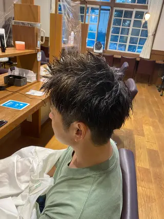 メンズ topstylist 遠山康兵のヘアスタイル