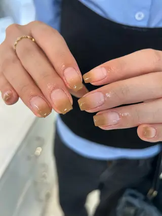 ネイル Salondevi2 isanaのネイルデザイン