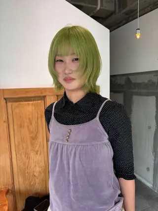 ショート mirai/ブリーチ ダブルカラーのヘアスタイル