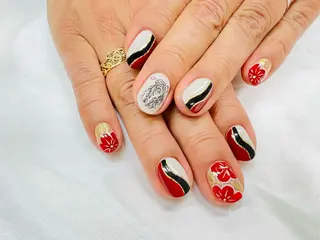 ネイル ユリシスネイル 担当近藤のネイルデザイン