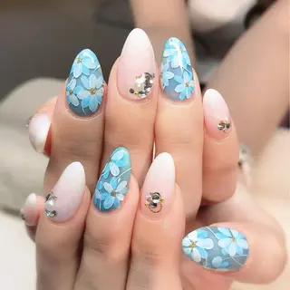 ネイル パラジェル lira nailのネイルデザイン