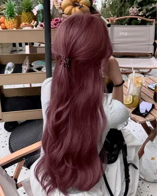 セミロング カラー うる艶韓国ヘア 🤍りんのヘアスタイル