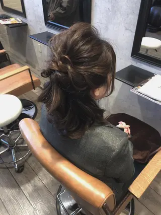 ミディアム ✨艶感/透け感✨Sherry所属・艶髪/ハイトーン Sherryのヘアスタイル