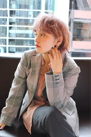 ショート カラー 千 田のヘアスタイル