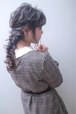 ロング カラー ヘアアレンジ 伊藤 裕貴のヘアスタイル