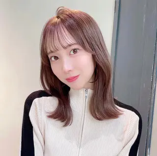 セミロング カラー 🤎うる艶ベージュ 🧸MAYUKA🤎のヘアスタイル