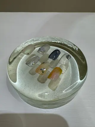 ネイル 市川 加奈子のネイルデザイン