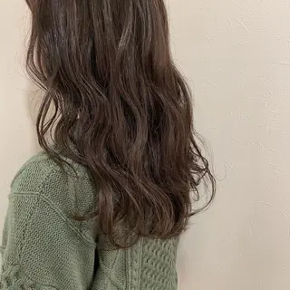 ロング v-lab studio所属・韓国レイヤーカット/ 艶カラー/ noaのヘアスタイル