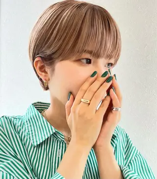 ショート 🎗️comoda 神戸三宮 髪質改善のヘアスタイル