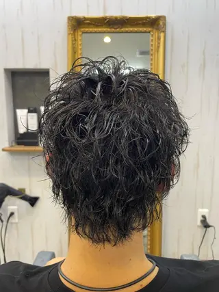 パーマ メンズ 姫路アンメリーアン ダンのヘアスタイル