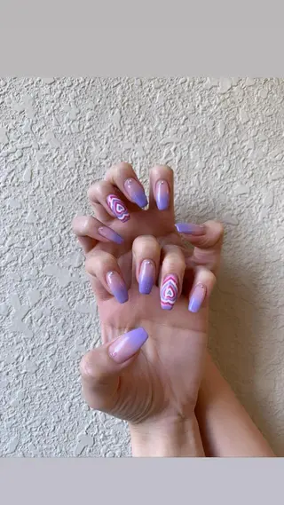 セミロング Kono Nanamiのネイルデザイン