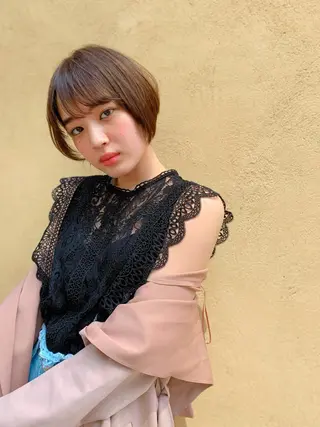ショート Lond enikaのヘアスタイル