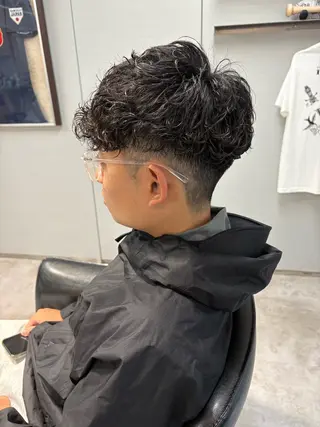ショート パーマ メンズ INTRO SHIBUYA by Fi-Ne所属・💈メンズフェード 特化DAIYA💈のヘアスタイル