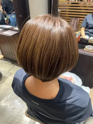 ショート カラー ash  takasaki所属・大塚 友茉のヘアスタイル