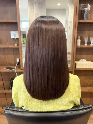 セミロング Skovla Spangle (シュカブラ スパングル)所属・しのざき はなのヘアスタイル