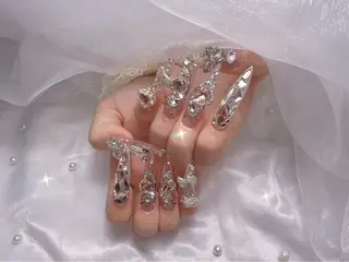 ネイル -ému- k.oのネイルデザイン