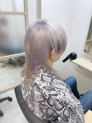 ミディアム カラー メンズ EMANON新宿南口所属・🦄中性ウルフ ☁️Shiori🦄のヘアスタイル