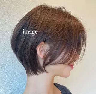 ショート 大根 凜子のヘアスタイル