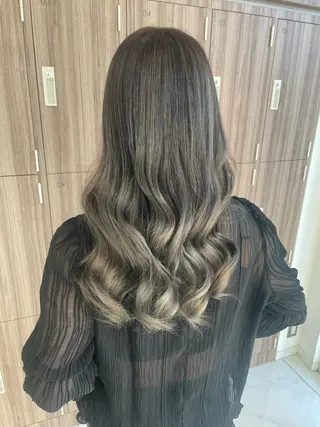 ミディアム カラー 菊池 遼/透明感 /韓国レイヤー/艶感のヘアスタイル