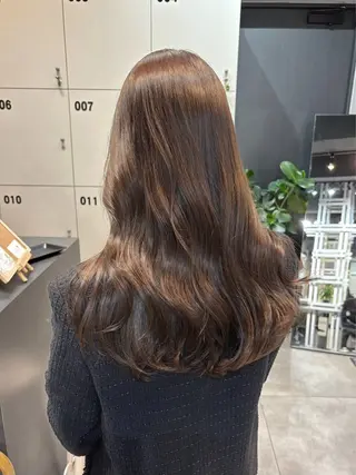 ロング カラー 里田 実奈美のヘアスタイル