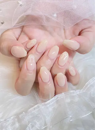 ネイル le'a-レア-【ア イ×ネイル×眉】のネイルデザイン