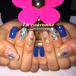 ネイル Lacouronne NATSUMIのネイルデザイン