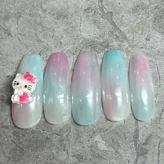 ネイル REVE 🌺yuina🌺のネイルデザイン