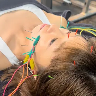 小顔矯正・美容鍼 FLOW鍼灸整体院のエステ・リラクイメージ