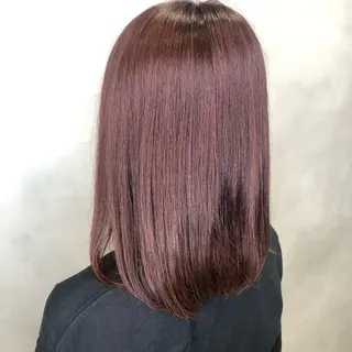 ミディアム カラー 井澤 和花のヘアスタイル