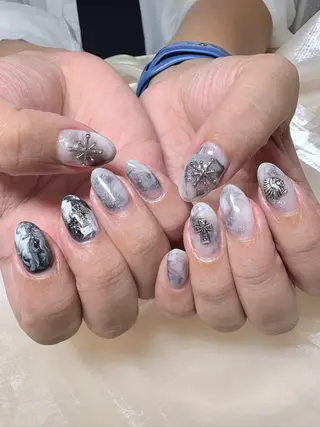 ネイル Rarity⚜️ NuNu肖のネイルデザイン