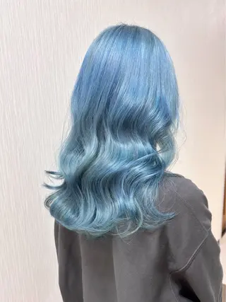 ロング ブリーチ／ ダブルカラー／ＲＹＯのヘアスタイル