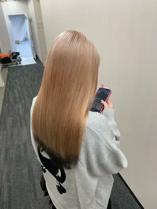 ロング カラー ヘアアレンジ VIEW NEO【 ビュー ネオ】所属・〖 艶髪カラー 〗 ブリーチ⌇妃菜🎀のヘアスタイル