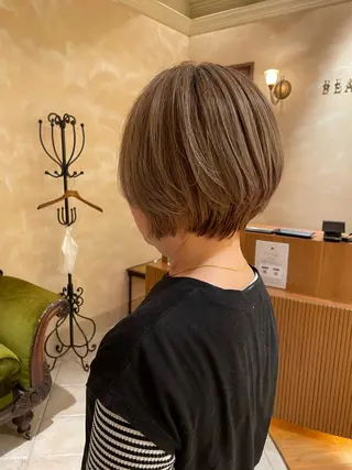 ショート ボブ ホノカのヘアスタイル
