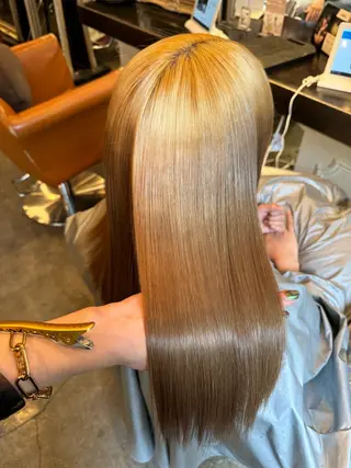 ロング カラー パーマ ハイライト/インナー /ブリーチ/レイヤーのヘアスタイル