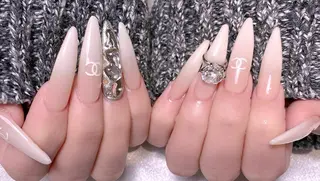 ネイル 美爪パラジェル導入店 Sunnilyのネイルデザイン