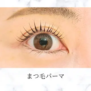 パーマ J'ADORE -のネイルデザイン