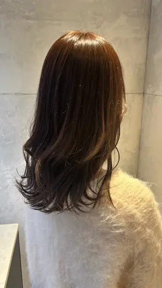 ロング efesto所属・前畑 凜のヘアスタイル