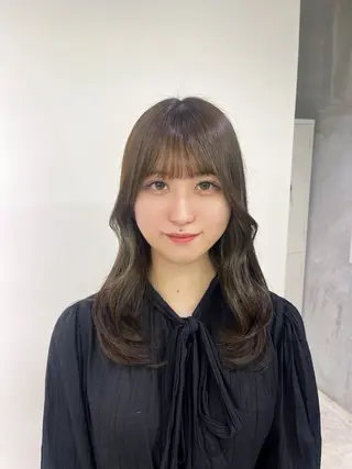 ミディアム こはる /渋谷のヘアスタイル