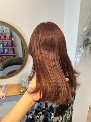カラー nabi所属・梅田 薫のヘアスタイル