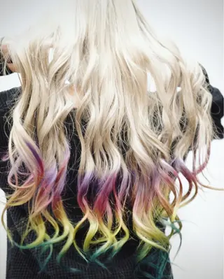 ロング カラー KAH所属・Koichi Satoのヘアスタイル