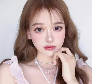 ミディアム W Theme Nail&Eye salon所属・ダブル テーマのマツエク・マツパデザイン