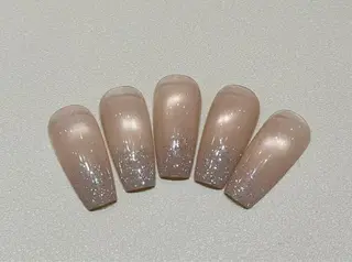 ネイル CHERIR Emiのネイルデザイン