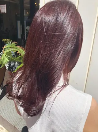 ロング カラー 細沼 葵のヘアスタイル