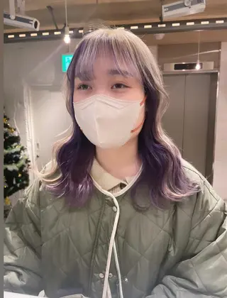 セミロング カラー 艶ハイトーン👑♡ NATSUKIのヘアスタイル