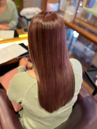 ロング サイトウ ナツキのヘアスタイル